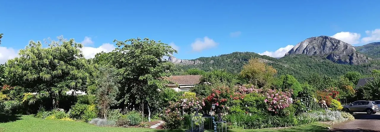 Gite La Treille Nature Au Clos Des Pradals Ariege 0*, Tarascon-sur-Ariege